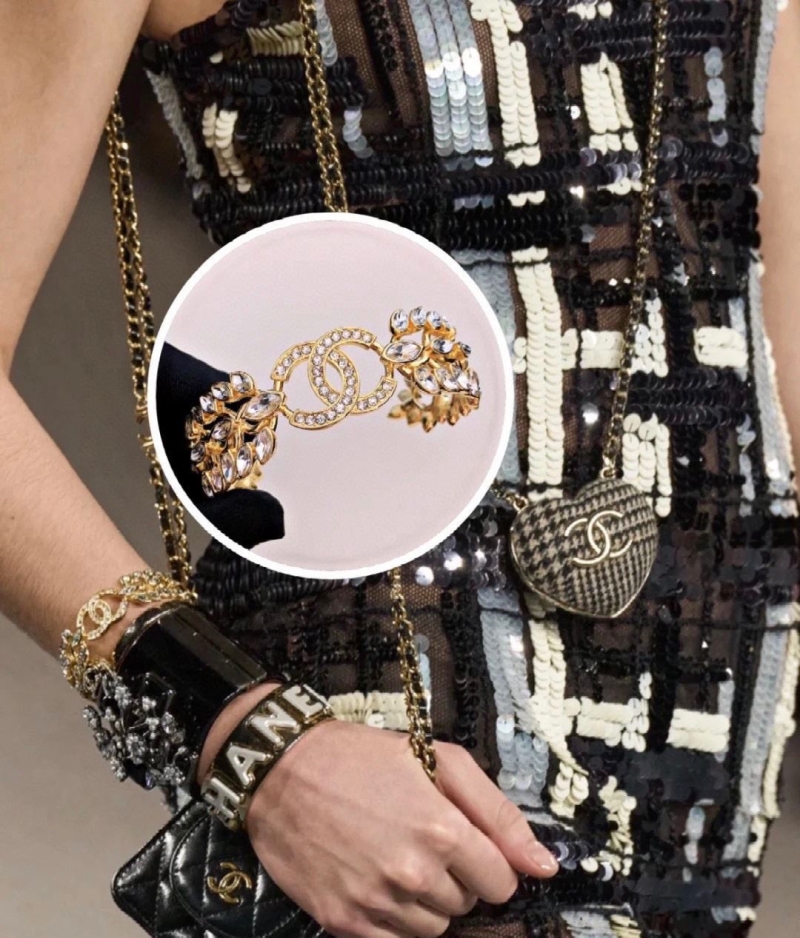 Ch**el bracelets